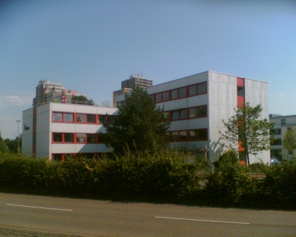 047-Bild_Infodas_hinten-klein.jpg
